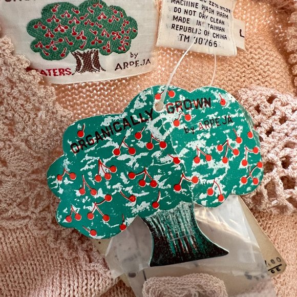 NET 70's "Organically Grown" Pastel Peach Pullover Crochet Vneck Sweater - Large - Picture 10 of 10